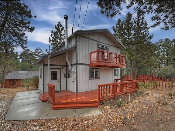 3rd image of 418 Sunset Ln