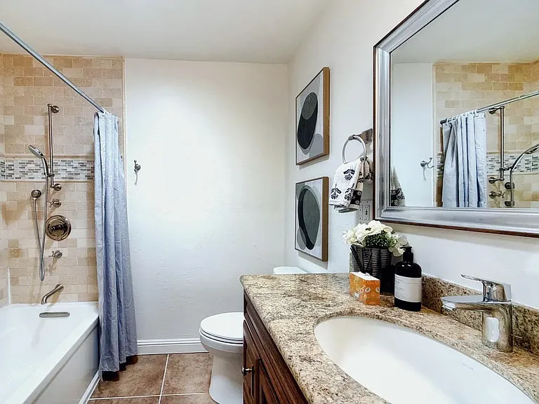 1400 Searcy Dr — Photo 10