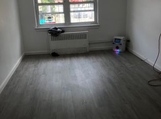 24-25 86th St #1, East Elmhurst, NY 11369