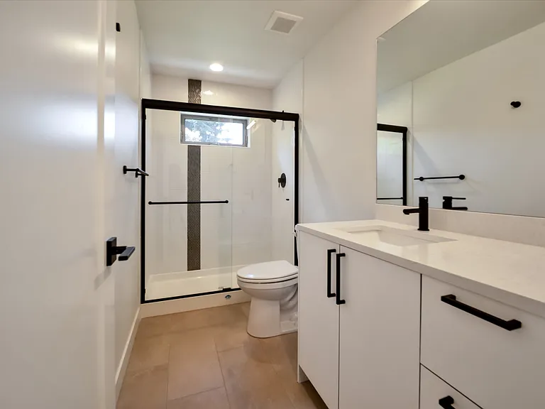 18402 Corliss Ave N #A — Photo 6