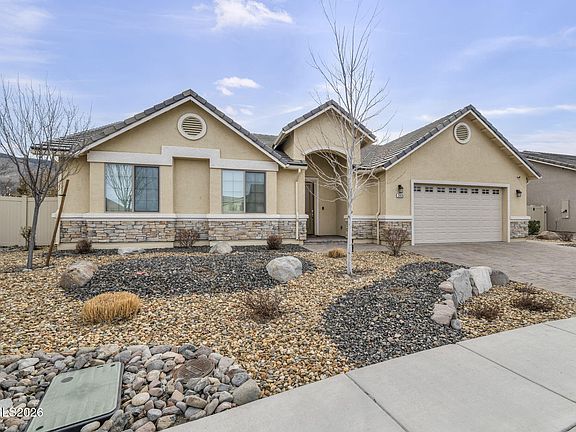 2nd image of 2426 Silver Maple Dr