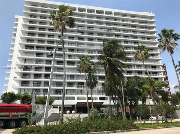 200 SE 15th Rd, Miami, FL