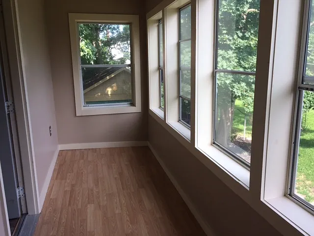 218 William St #2 — Photo 9