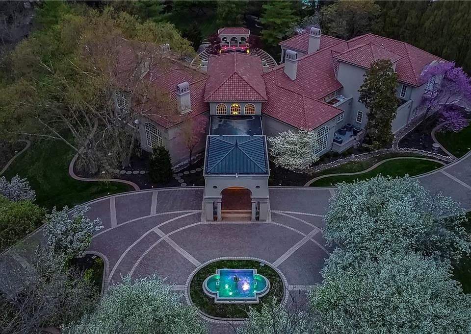 5550 Ward Pkwy, Kansas City, MO 64113 MLS 2423693 Zillow