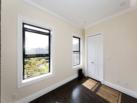 5th image of 352 E 13th St #4C