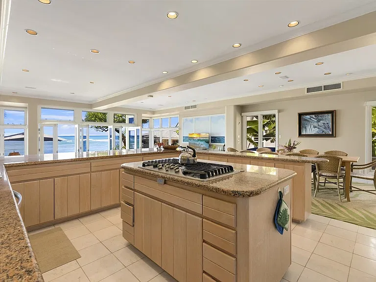 3059 Kalakaua Ave — Photo 16