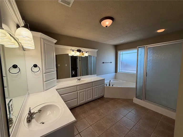 413 Cold Spring Dr — Photo 11