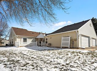 418 Sarazin St, Shakopee, MN 55379