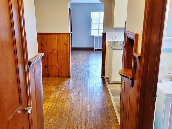 4th image of 2637 Park Ave APT 2
