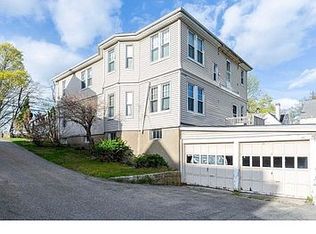 346 High St, Dedham, MA 02026