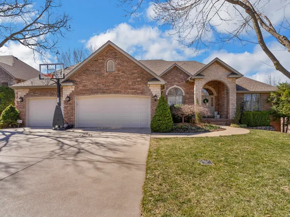 5301 S Whitmore Avenue, Springfield, MO 65810