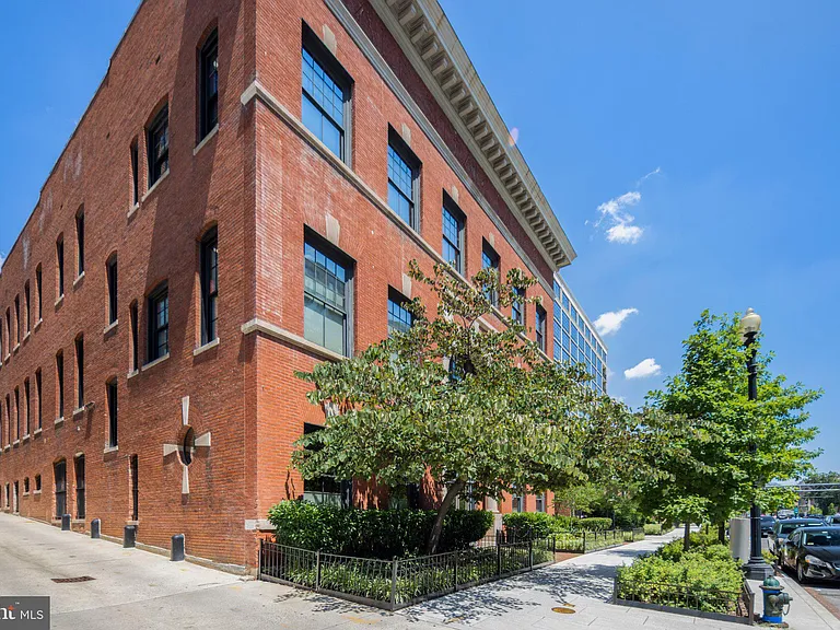 437 New York Ave NW #220 — Photo 48