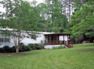 413 Singer Ln, Abbeville, AL 36310