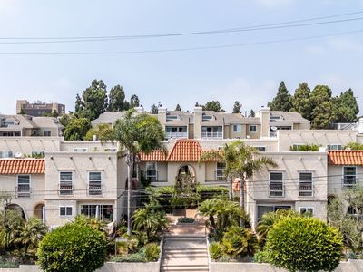 8025 Redlands St APT 20, Playa Del Rey, CA, 90293