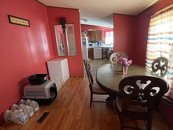 5th image of 343 Webb Branch Rd