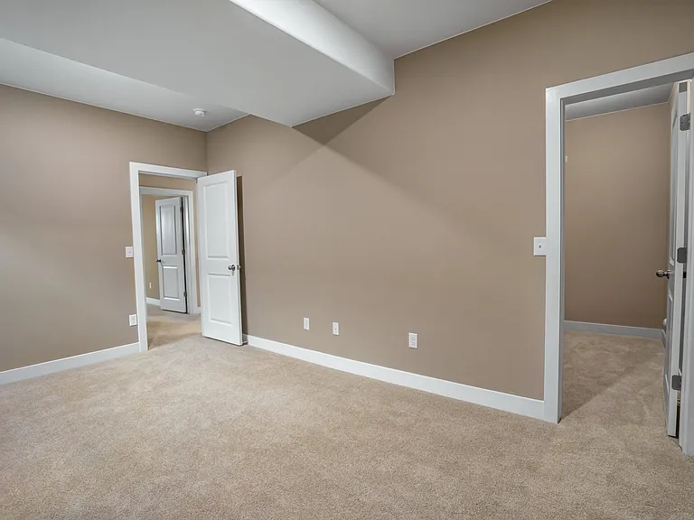 8963 Backgammon Dr — Photo 40