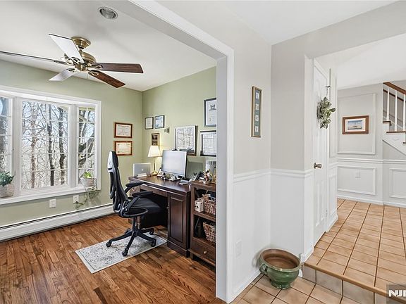 3rd image of 43 Hering Rd