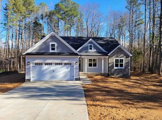 105 Shadow Ln, Oxford, NC 27565