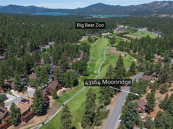 2nd image of 43164 Moonridge Rd