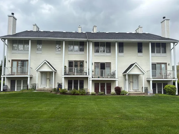 13 Amherst Ct, Hamburg, NJ 07419