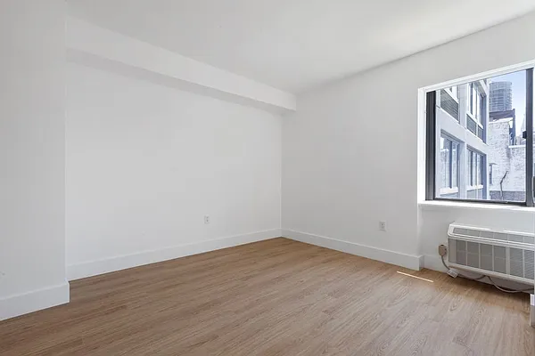 Rented by Greystar | media 10