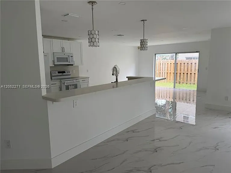 13887 SW 103rd Ln #13887 — Photo 10