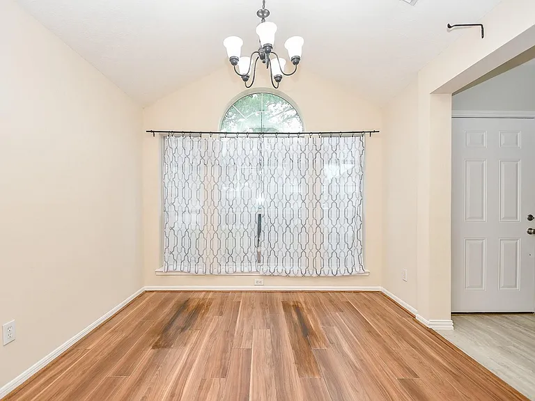 10614 Sunswept Fields Ln — Photo 7