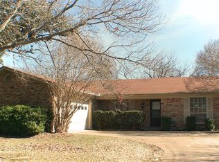 6425 Lavano Dr, Edgecliff Village, TX 76134