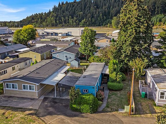 3rd image of 10701 SE Highway 212 Pne Unit R4