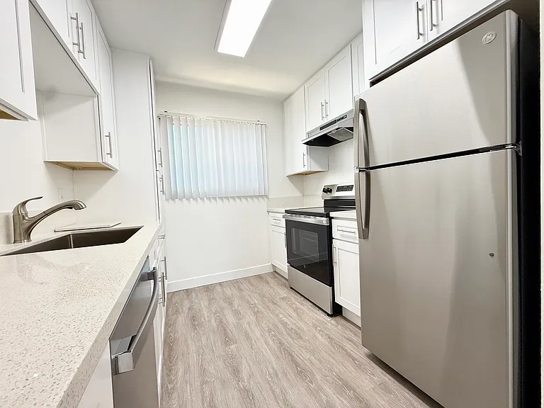 4681-91 Kansas St #4687 — Photo 5