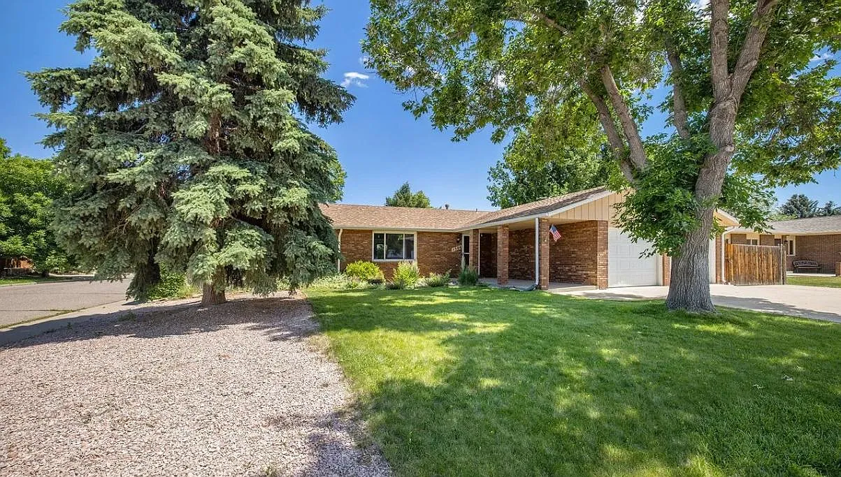 3 bed, 2000 sqft, $2,850 — Photo 2