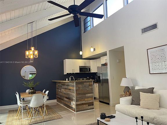 4th image of 7711 SW 100th St #26