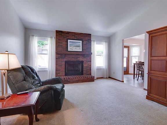 3rd image of 4639 Weber Terrace Ct