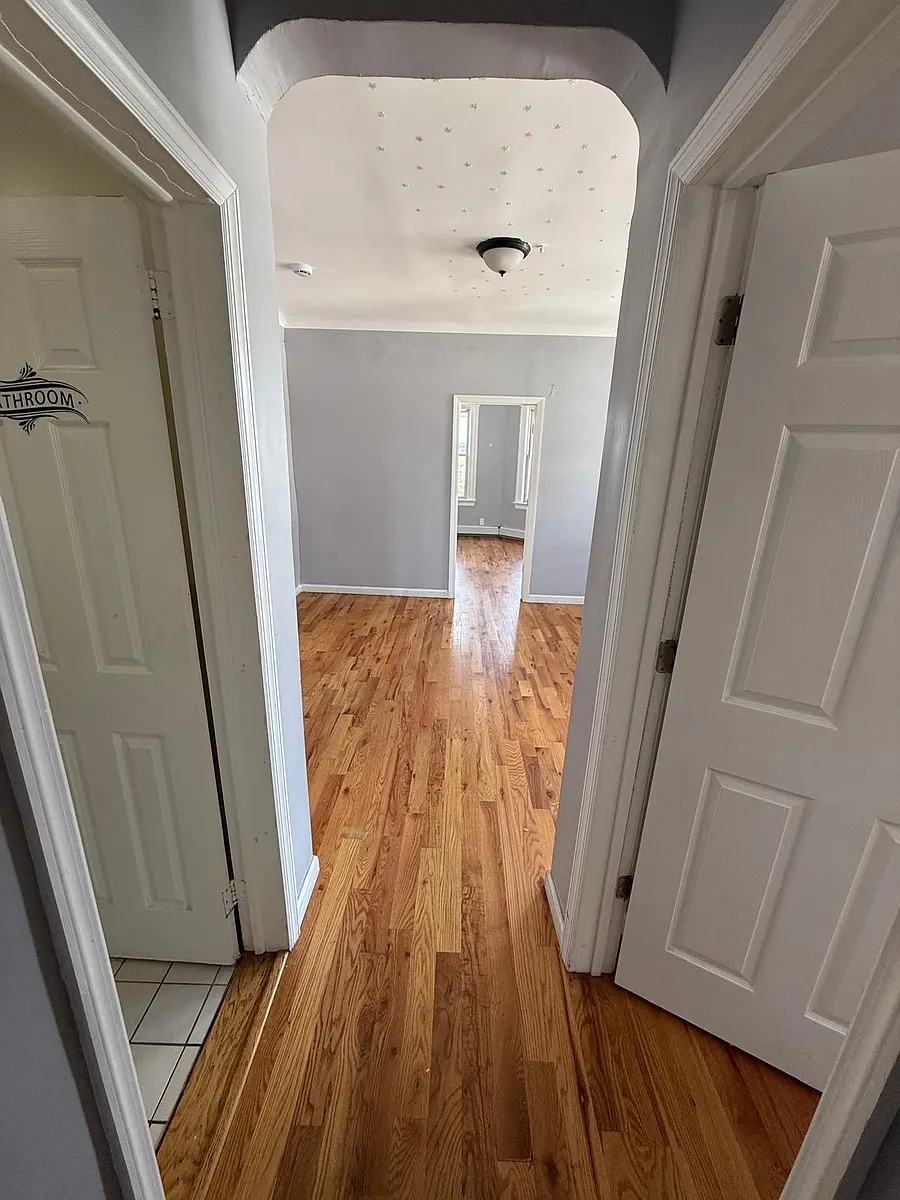 Building Photo - 544 Grove St #6