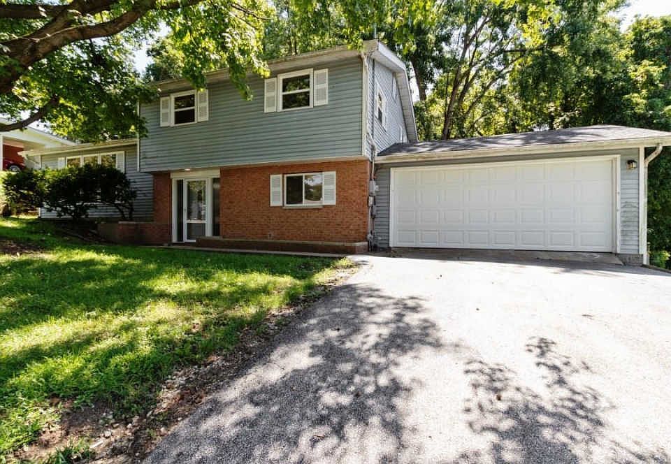 1st image of 417 Valleyview Dr
