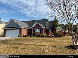 601 Riverside Dr NW, Calhoun, GA 30701