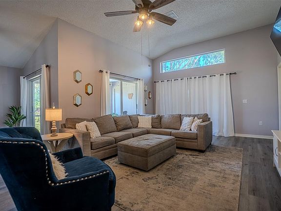 5th image of 1129 Daleside Ln