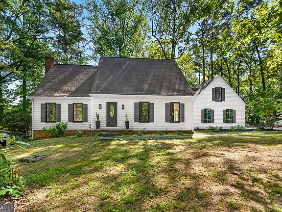 3rd image of 671 Ginger Cake Rd