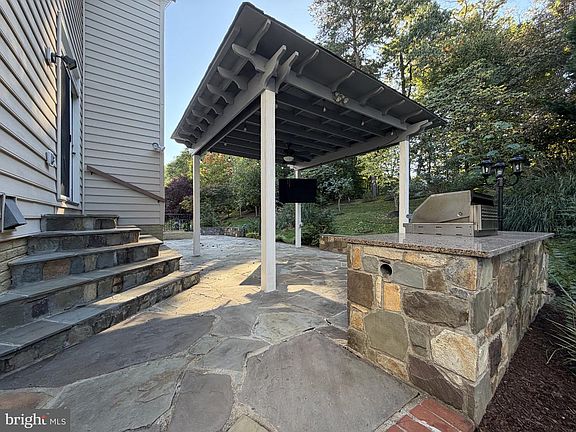 2nd image of 13045 Lashmere Ct