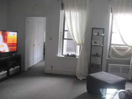 Rented by Citi Habitats | media 8