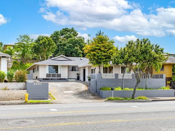 1297 Ala Napunani St, Honolulu, HI 96818