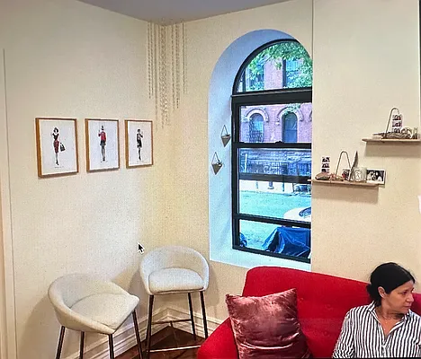 Rented by Geraldine Capasso, LREB | media 2