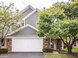 6506 Barclay Ct, Downers Grove, IL 60516