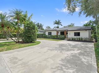 284 NE 118th Ter, Miami, FL 33161
