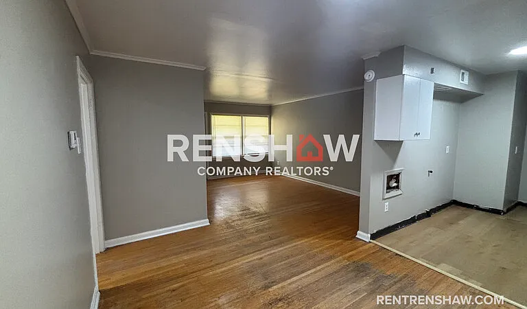4667 Violet Ave — Photo 3
