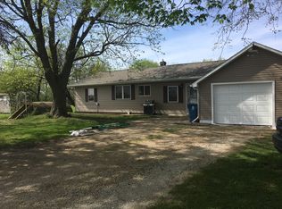 151 West Pkwy, Henning, IL 61848