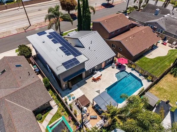 20121 Bushard St, Huntington Beach, CA 92646