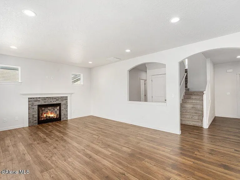 3921 N Lynn St — Photo 6
