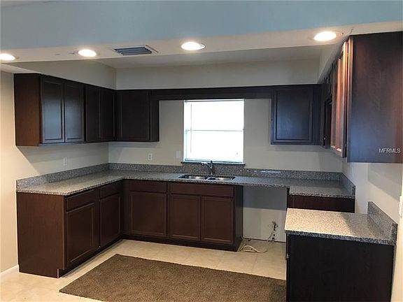 2nd image of 1217 Dawn Dr