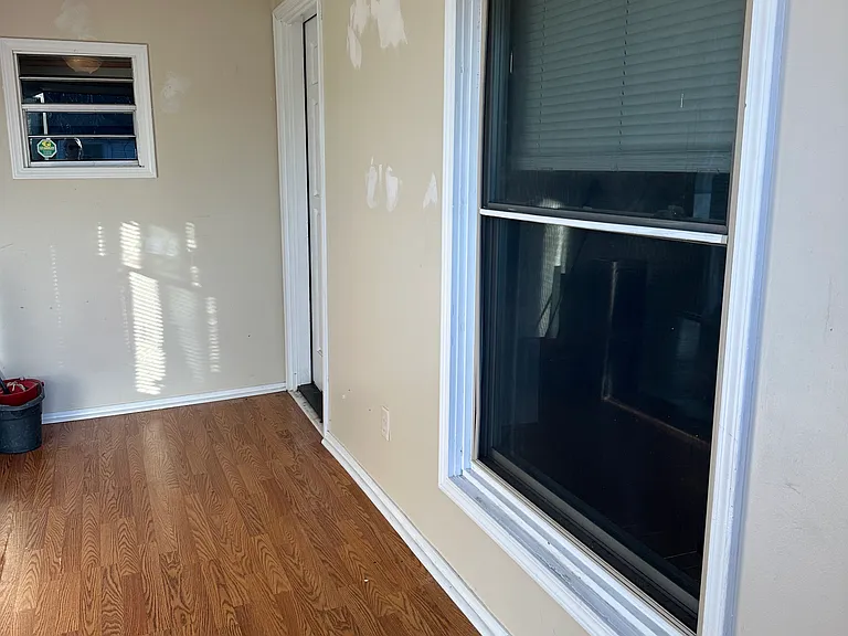 2732 W Cameron St — Photo 11